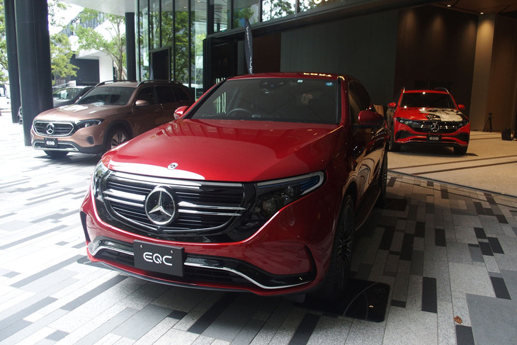 「メルセデス・ベンツEQB」の発表イベントが行われた会場の様子。