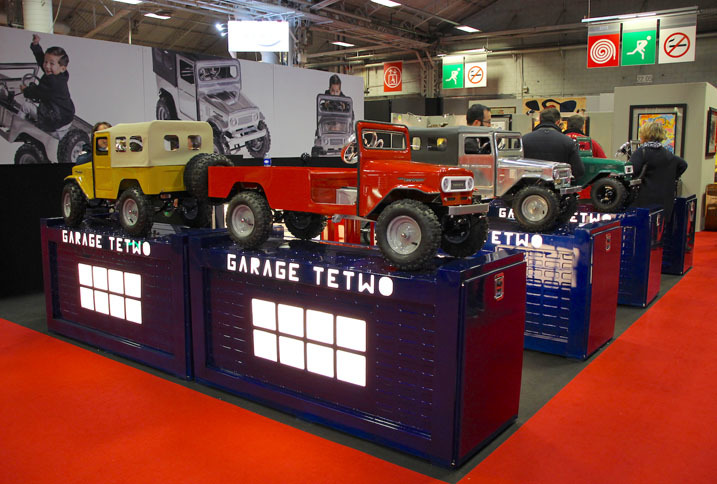 「トヨタ・ランドクルーザー」をモチーフにした、子供用のペダルカー「TETWO（ティトゥー）」。アルミを200tプレスで成形している。発売は2018年11月、価格は日本円にしておよそ24万円になる予定。