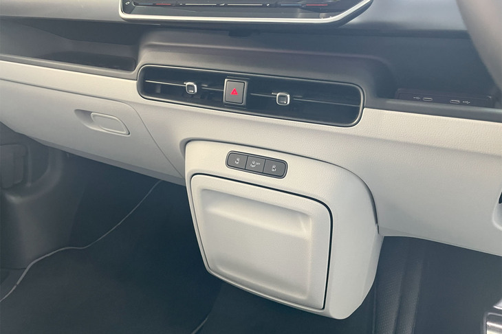 フォルクスワーゲンID.Buzz（センターコンソール）