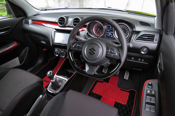 スズキ・スイフトスポーツ（MT車）