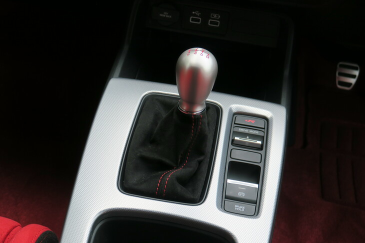 ホンダ・シビック タイプR（センターコンソール）