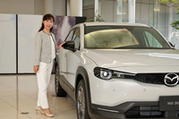 「スカイアクティブX」は搭載しないんですか？　「マツダMX-30」の開発陣に話を聞いた