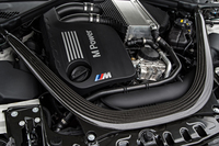 BMWの高性能オープン「M4カブリオレ」受注開始の画像