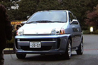 【Movie】ホンダの燃料電池車「FCX」に乗る