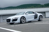 アウディR8 4.2 FSI クワトロ（MT）