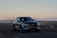 XC60リチャージプラグインハイブリッドT8 AWDインスクリプション