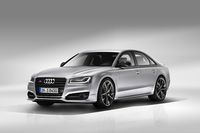 アウディが最高出力605psのS8プラスを発売の画像