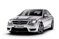「C63 AMGセダン」