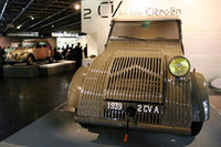 祝還暦！ 「シトロエン2CV」の特別展が本国で開催中の画像