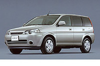 
	「アコードワゴン プレミアムスタイル」（上）と、「HR-V Jスペシャル」
	 