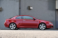 アルファ・ロメオ アルファGT クアドリフォリオ ドーロ（FF/5AT）【試乗記】の画像