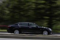 レクサスLS600h（4WD/CVT）／LS600hL（4WD/CVT）【短評（後編）】の画像