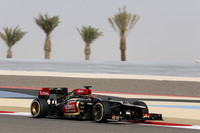 タイヤに厳しいサーキットで、タイヤに優しいロータス＆ライコネンが1回少ない2ストップで2位入賞。しかしポールタイムの0.9秒落ちという予選タイム、8番グリッドからのスタートは、優勝への大きなハンディキャップとなった。（Photo=Lotus） 