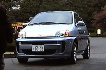 Movie】ホンダの燃料電池車「FCX」に乗る 【ニュース】 - webCG