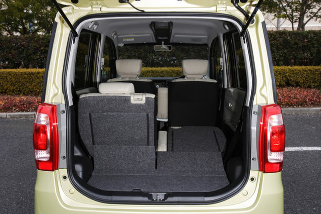 ダイハツ タントエグゼg Ff Cvt カスタムrs Ff Cvt 試乗記 広 いスキ間商品 Webcg