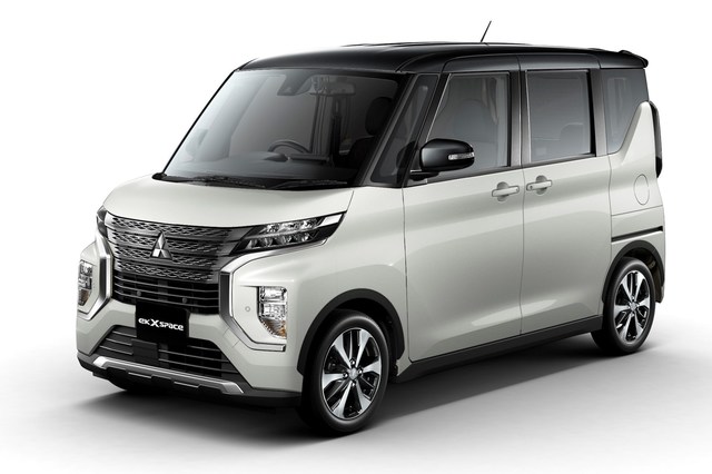 三菱の軽スーパーハイトワゴン「eKクロス スペース」に特別仕様車「T