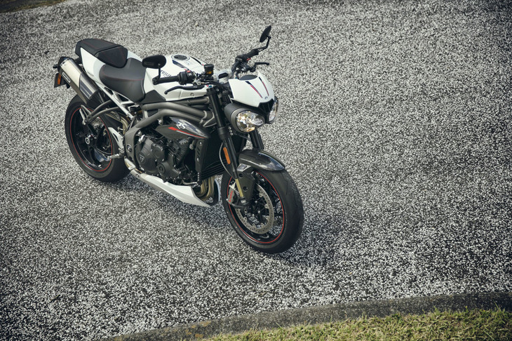 トライアンフ・スピードトリプルRS