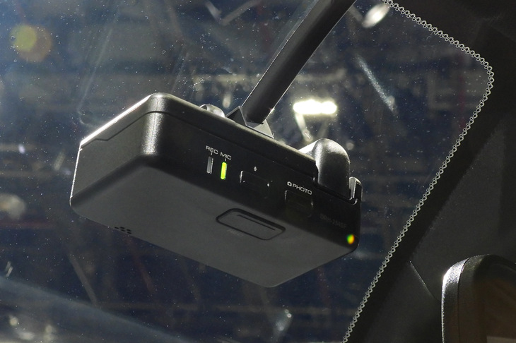 ホンダCR-V e：HEV RSブラックエディション ホンダアクセス用品装着車（ドライブレコーダー＜前後2カメラセット＞）