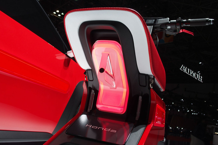 Pocket Concept（ポケット コンセプト）