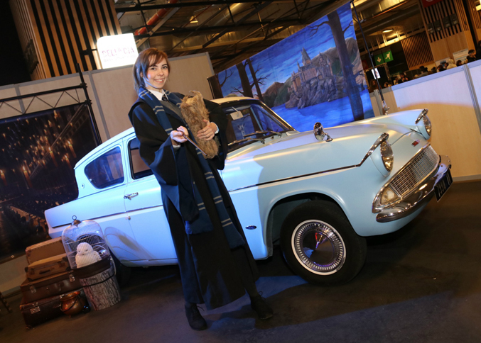 今回は『ハリー・ポッター』をイメージした「フォード・アングリア」も登場。