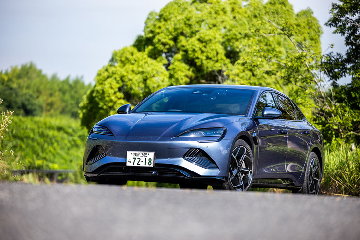 2024年6月に販売が開始された中国BYDのフル電動セダン「SEAL（シール）」。クロスオーバーの「ATTO 3」、コンパクトハッチバックの「ドルフィン」に続く日本導入モデルの第3弾だ。