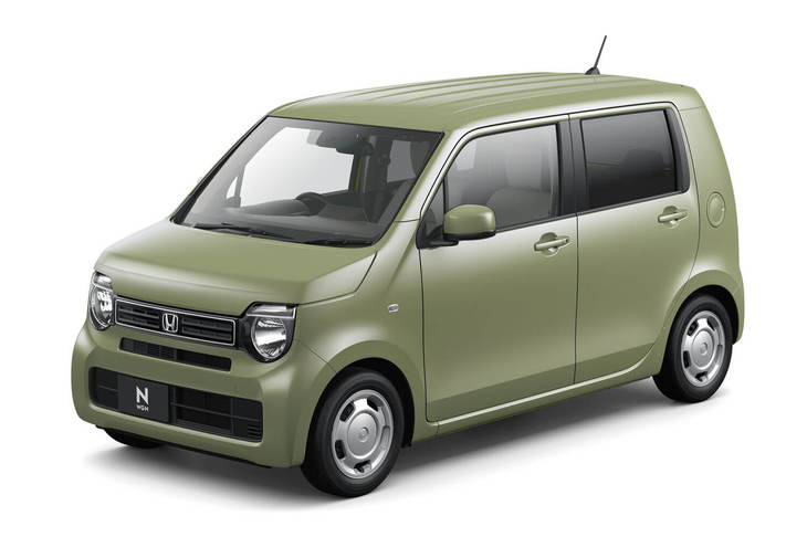 「N-WGN」。ボディーカラーは「ガーデングリーン・メタリック」。（写真＝本田技研工業）
