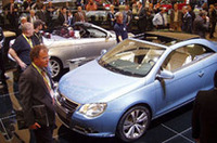 フォルクスワーゲンのクーペカブリオ「EOS」【フランクフルトショー05】