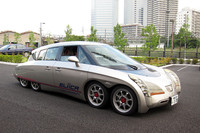2004年に開発された8輪駆動の電気自動車「エリーカ」。