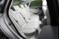 アウディA6 2.8 FSIクワトロ（4WD/7AT）【試乗記】の画像