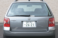 写真をクリックするとシートが倒れるさまが見られます。