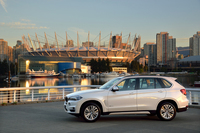 新型「BMW X5」は今年9月のフランクフルトショーで世界初公開されたばかり。初代以来の累計販売台数が130万台を超え、「このクラスで最も売れているクルマ」とうたわれる。