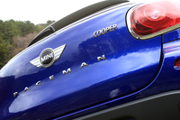 MINIクーパー ペースマン ALL4
    