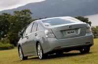 トヨタのハイブリッド専用車「SAI」デビューの画像