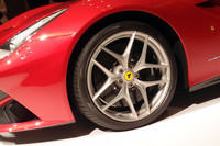 フェラーリの新たな旗艦「F12ベルリネッタ」上陸の画像