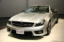 新型メルセデス・ベンツ「SL AMG」発表 【ニュース】 - webCG