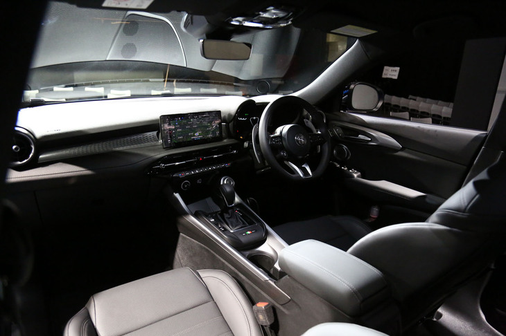 アルファ・ロメオ・トナーレ（インテリア）