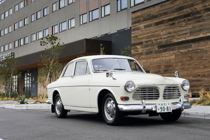 幅広い年代のクラシックカー用タイヤを手がけるミシュラン。過日取材した、ボルボ・クラシックガレージがレストアした「122Sアマゾン」も、同社のクラシックタイヤ「XZX」を装着していた。（写真＝荒川正幸）