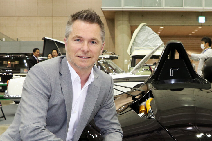 創業者兄弟の弟にして社長のニール・ブリッグス氏。BACを旗揚げする前は、コンサルティング会社を設立してさまざまなメーカーの車両開発に携わっていたという。