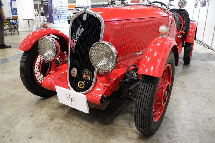 日本クラシックカークラブのブース