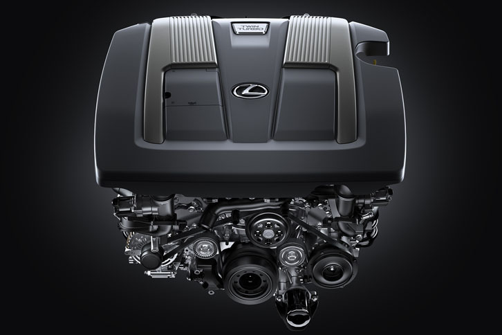 「LS500」に搭載される新設計の3.5リッターV6ツインターボエンジン。421ps/5200-6000rpmと61.2kgm/1600-4800rpmを生み出す。