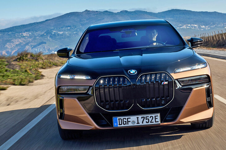 BMWの最上級サルーン「7シリーズ」のフロントマスク。