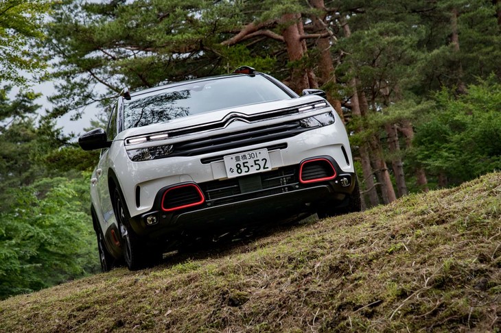 シトロエンC5エアクロスSUVシャイン