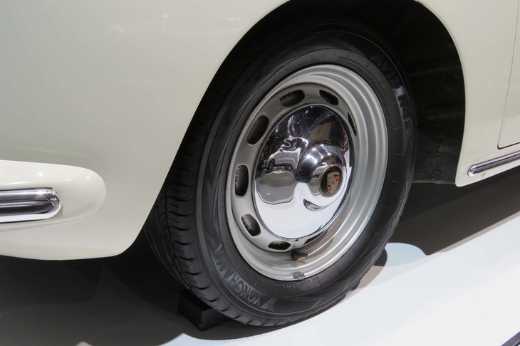 ポルシェ356Bカブリオレ（タイヤ＆ホイール）