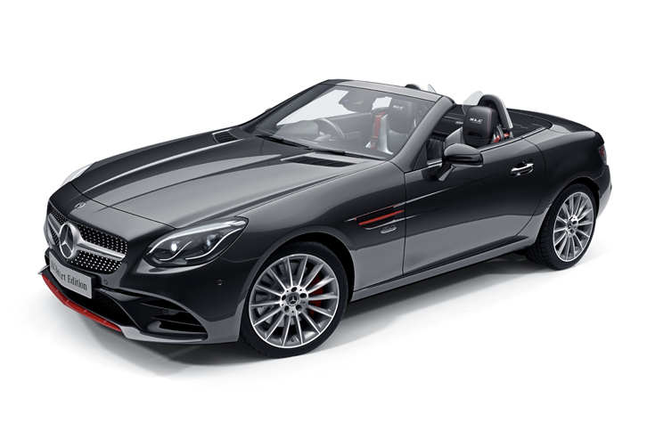 「メルセデス・ベンツSLC180スポーツ レッドアートエディション」