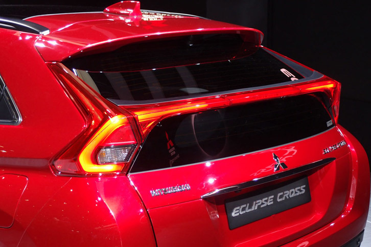 三菱エクリプス クロス