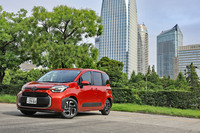 トヨタ・シエンタ ハイブリッドZ 7人乗り