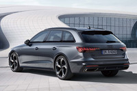 A4アバント ブラックスタイルプラス