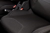 「シトロエンC3」にパールホワイトの限定車の画像