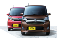 「デイズ ルークス ハイウェイスター」（手前）と「デイズ ルークス」（奥）。
    