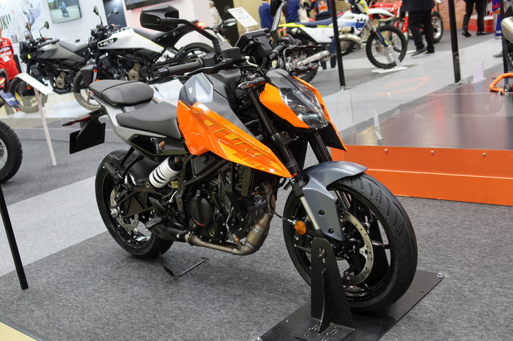 KTM 250デューク